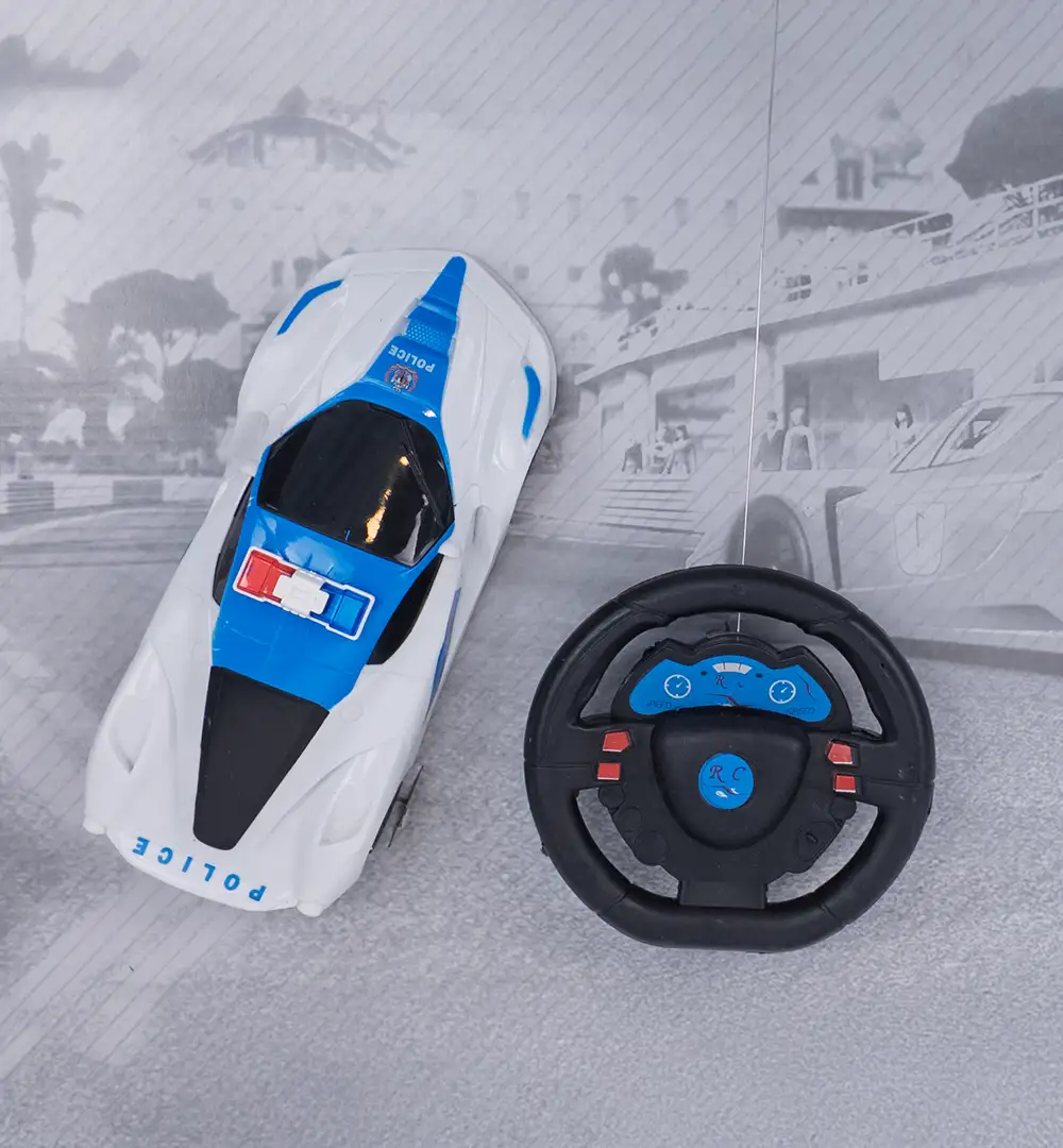 1:18 RC Drift Racing Car - High-Speed Remote Control Toy