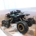 High-Speed Off-Road Remote Control Monster Truck High-Speed Off-Road Remote Control Monster Truck